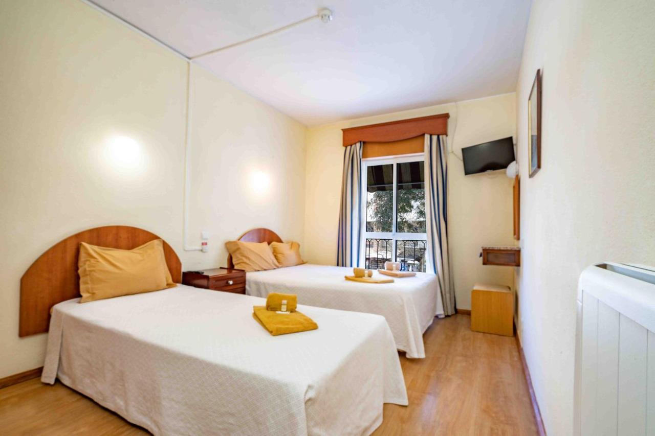 Residencial Capri By Umbral Hotel Albufeira Exterior photo