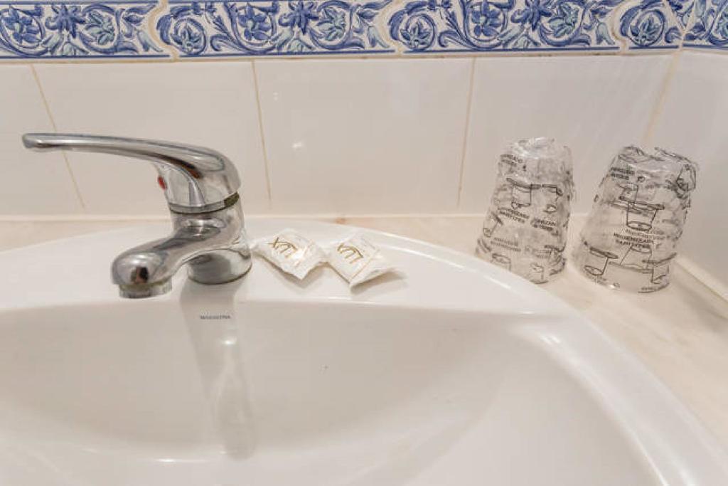 Residencial Capri By Umbral Hotel Albufeira Room photo